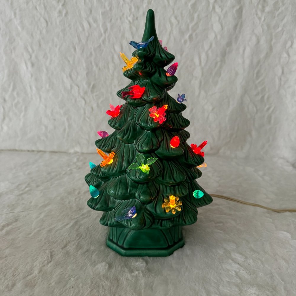 Vintage 1964 Holland Mold Lighted Ceramic Christmas Tree with base extra lights